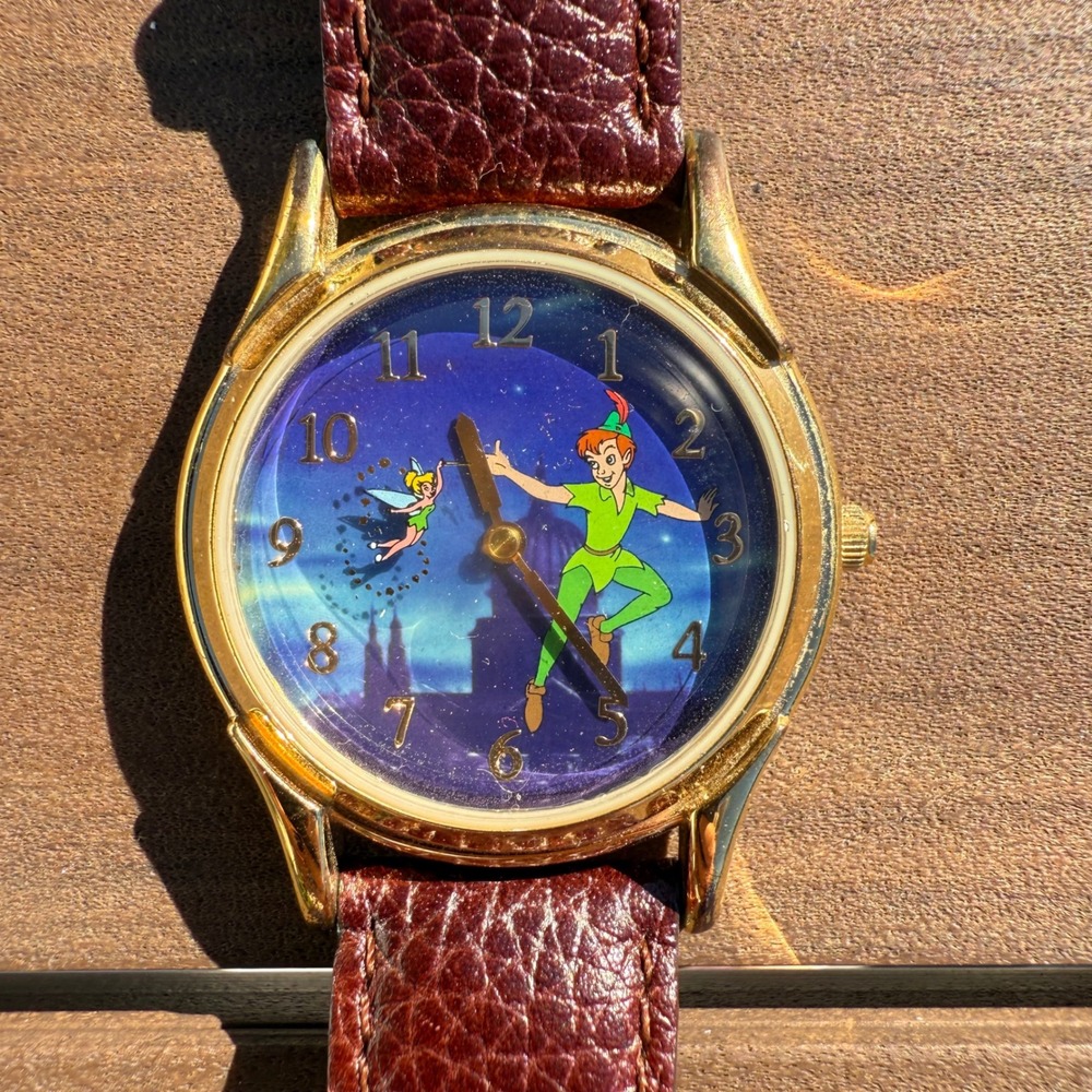 Disney Peter Pan 45th Anniversary Limited Edition Watch Tinkerbell Gold Tone - Picture 2 of 8